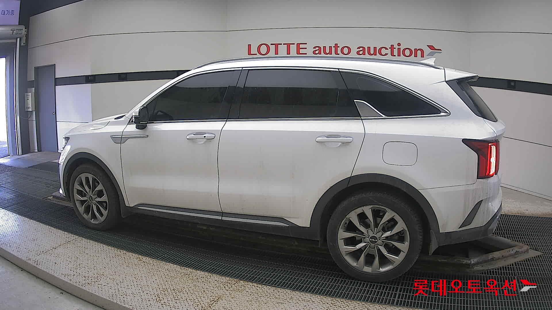 Kia Sorento id 3633639 из Кореи 11