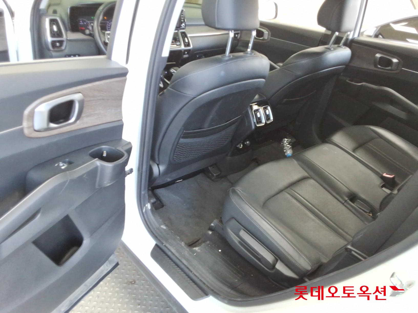 Kia Sorento id 3633639 из Кореи 36