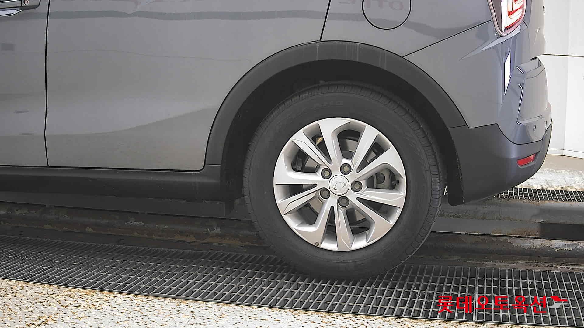 SsangYong Tivoli id 3628868 из Кореи 22