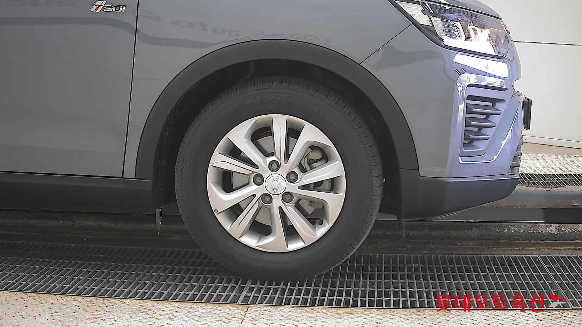 SsangYong Tivoli id 3628868 из Кореи 23