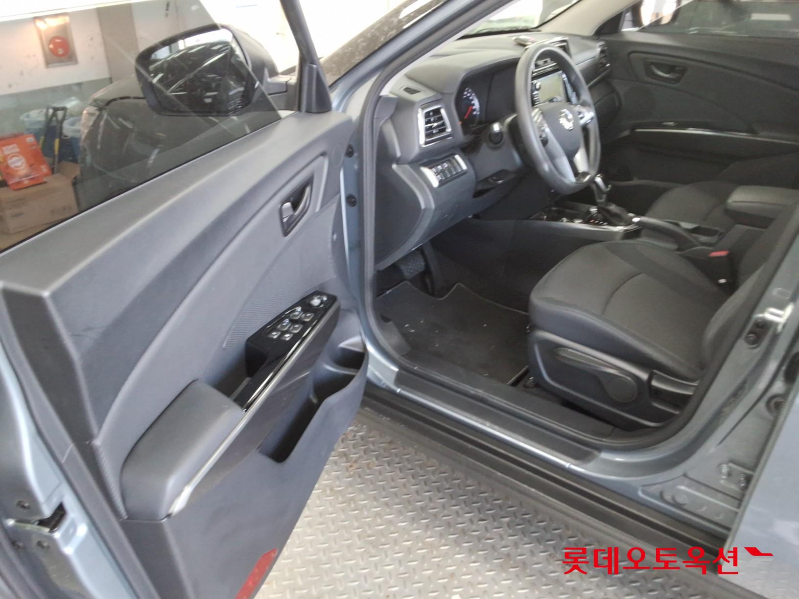 SsangYong Tivoli id 3628868 из Кореи 35