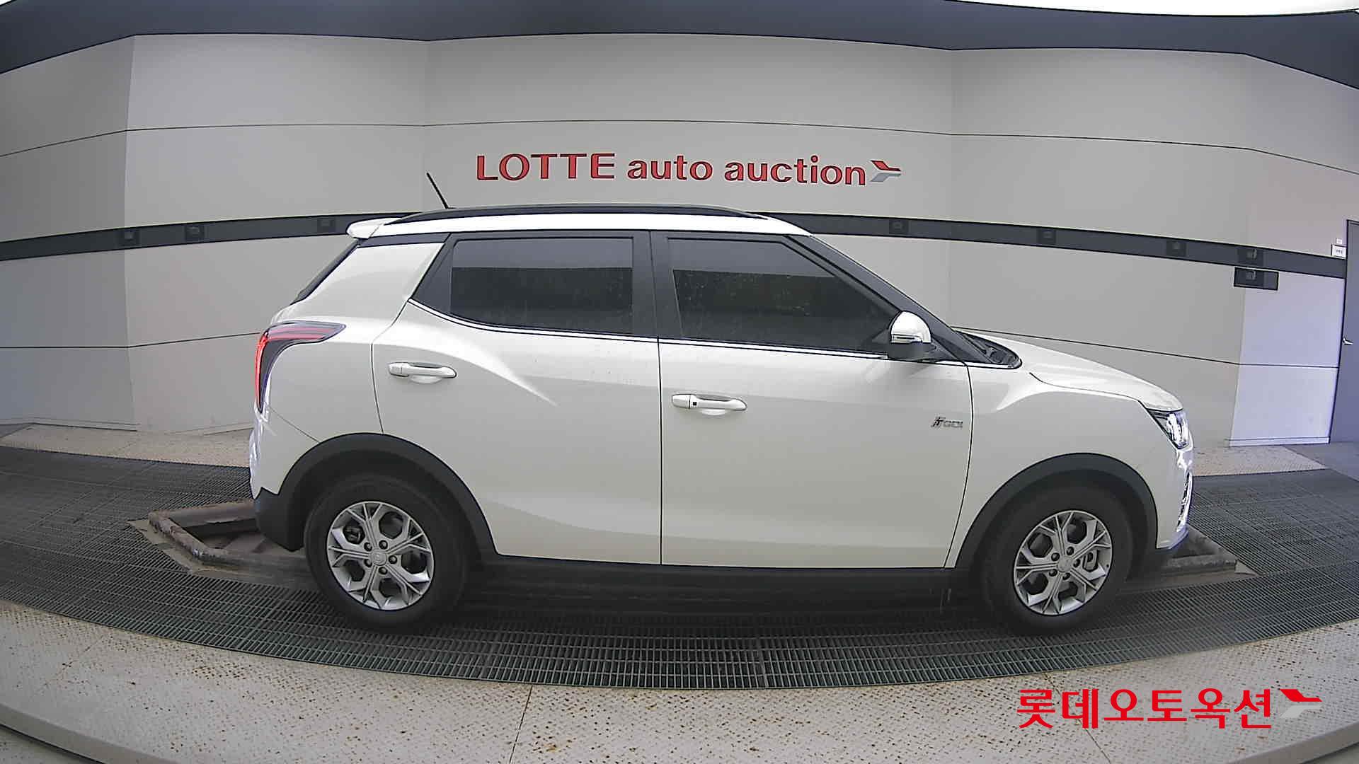 SsangYong Tivoli 2022 Grand White из Кореи, фото 3