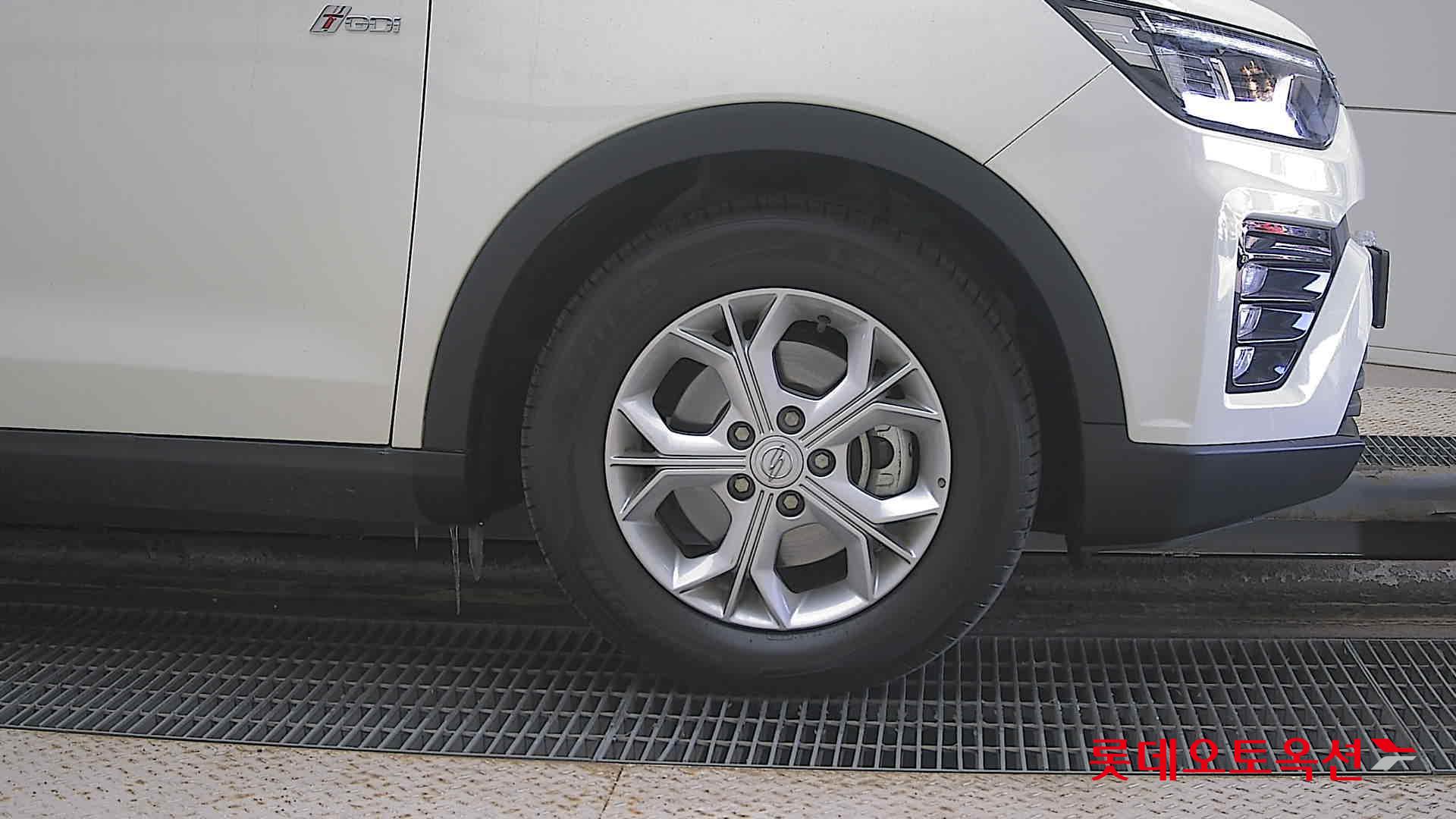 SsangYong Tivoli id 3628874 из Кореи 23