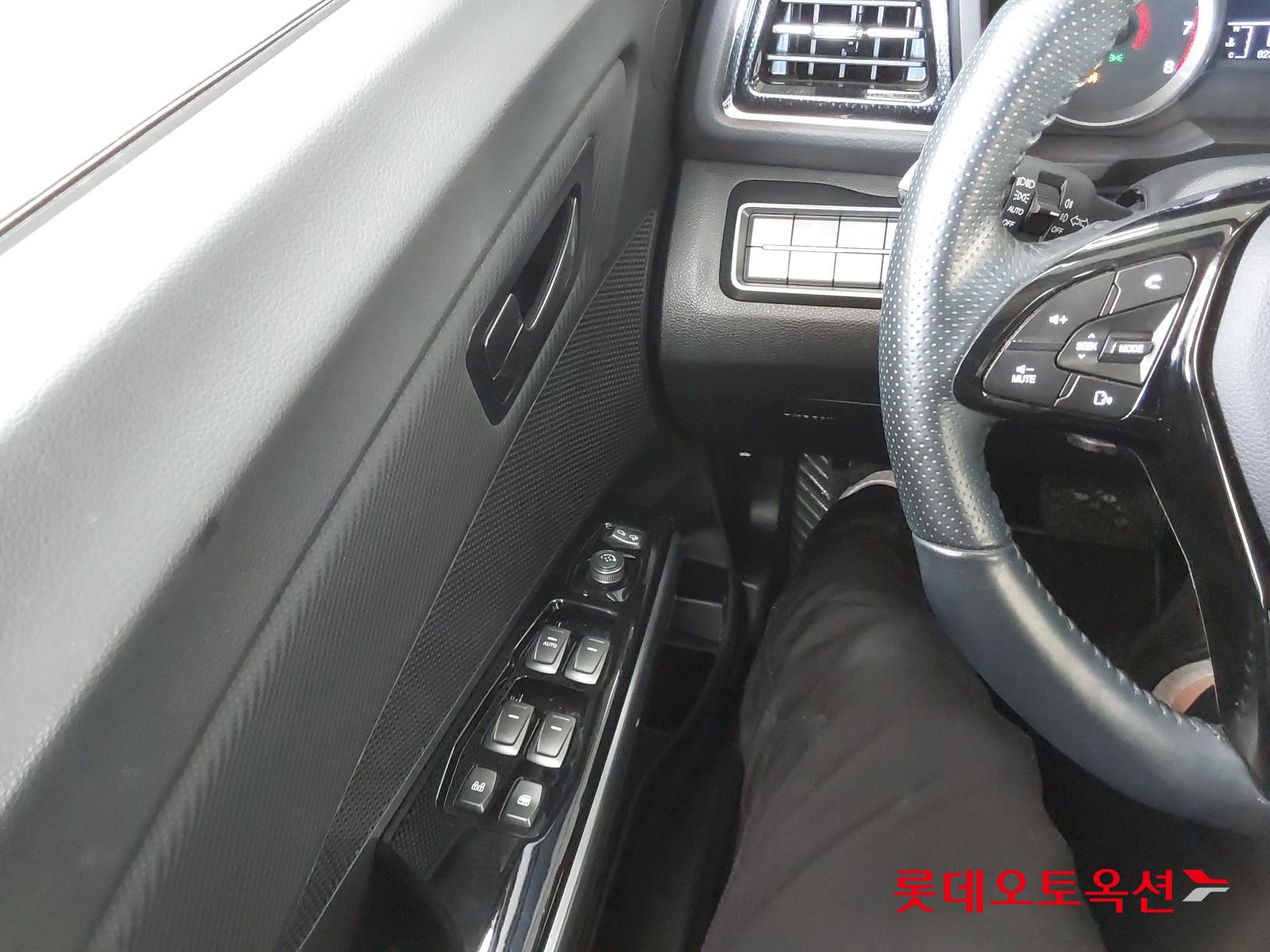 SsangYong Tivoli id 3628874 из Кореи 28