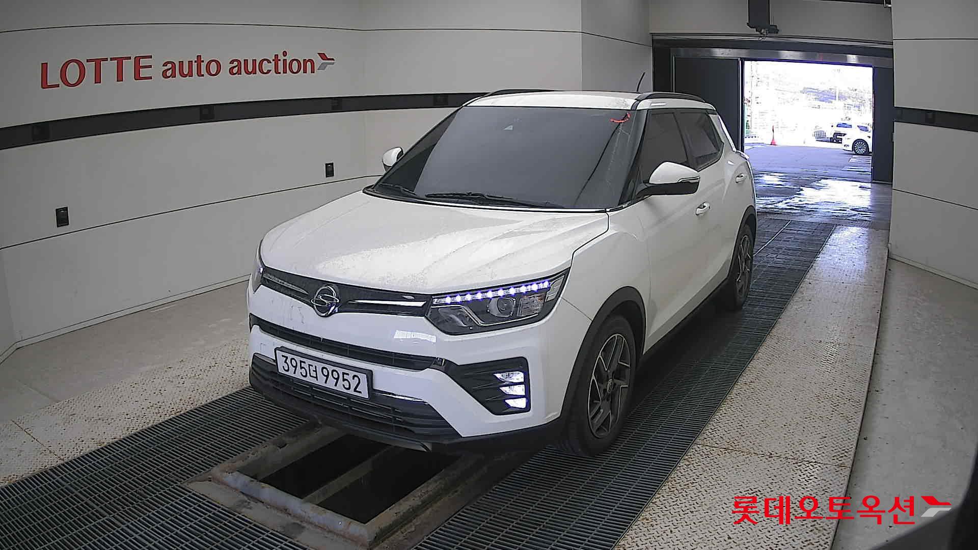 SsangYong Tivoli 2022 Grand White из Кореи