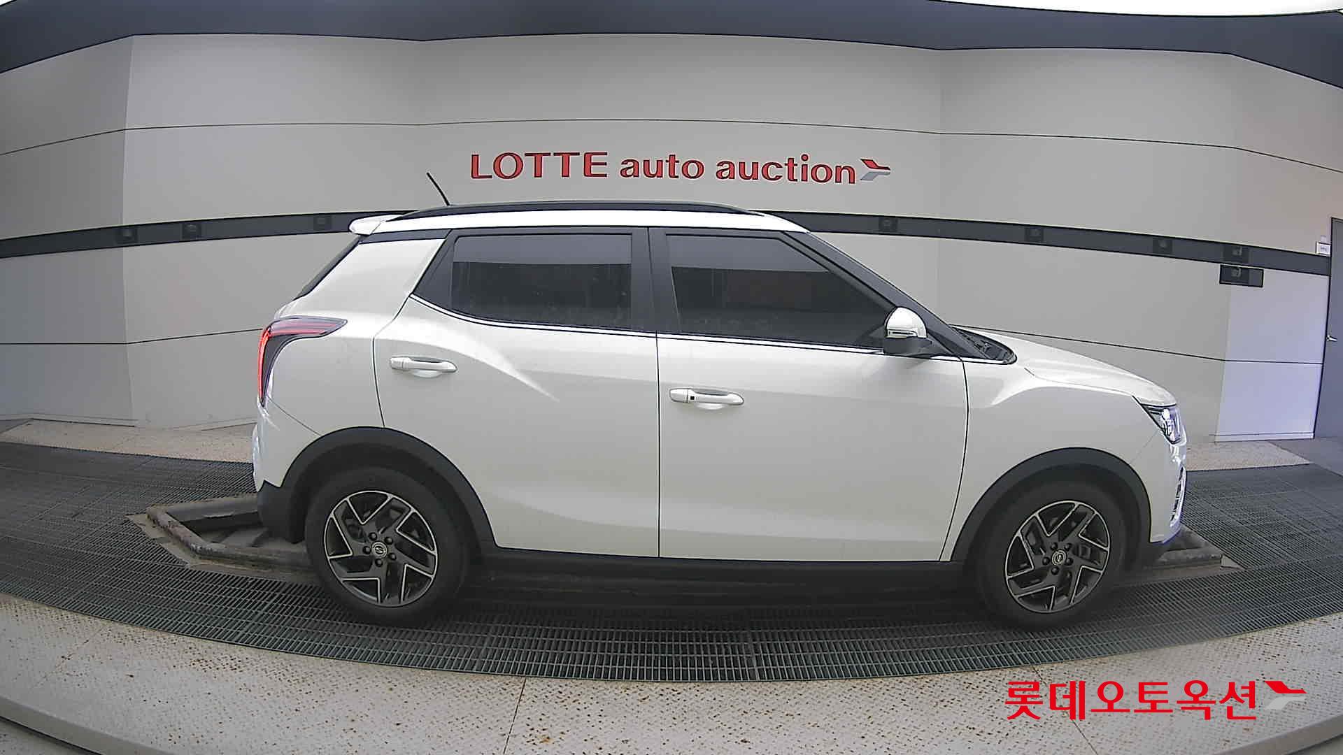 SsangYong Tivoli 2022 Grand White из Кореи, фото 3