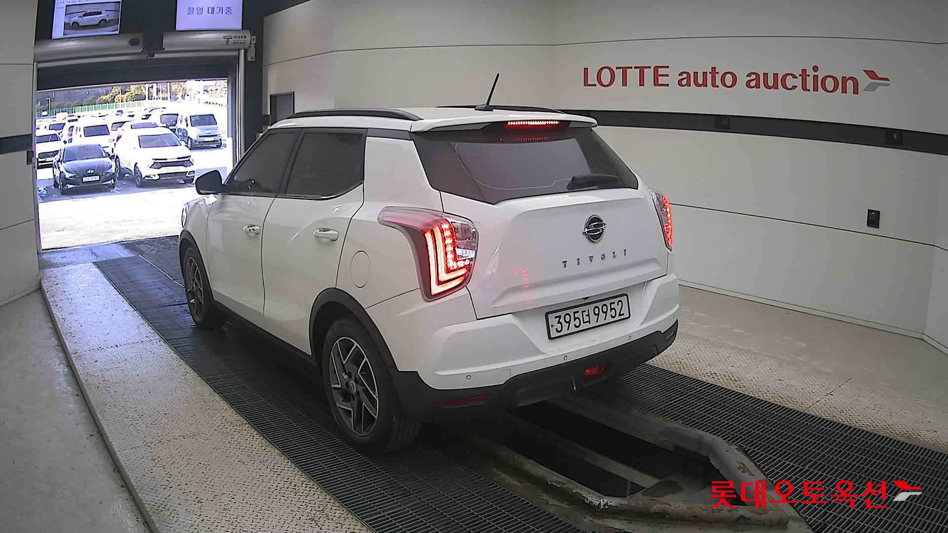 SsangYong Tivoli 2022 Grand White из Кореи, фото 6