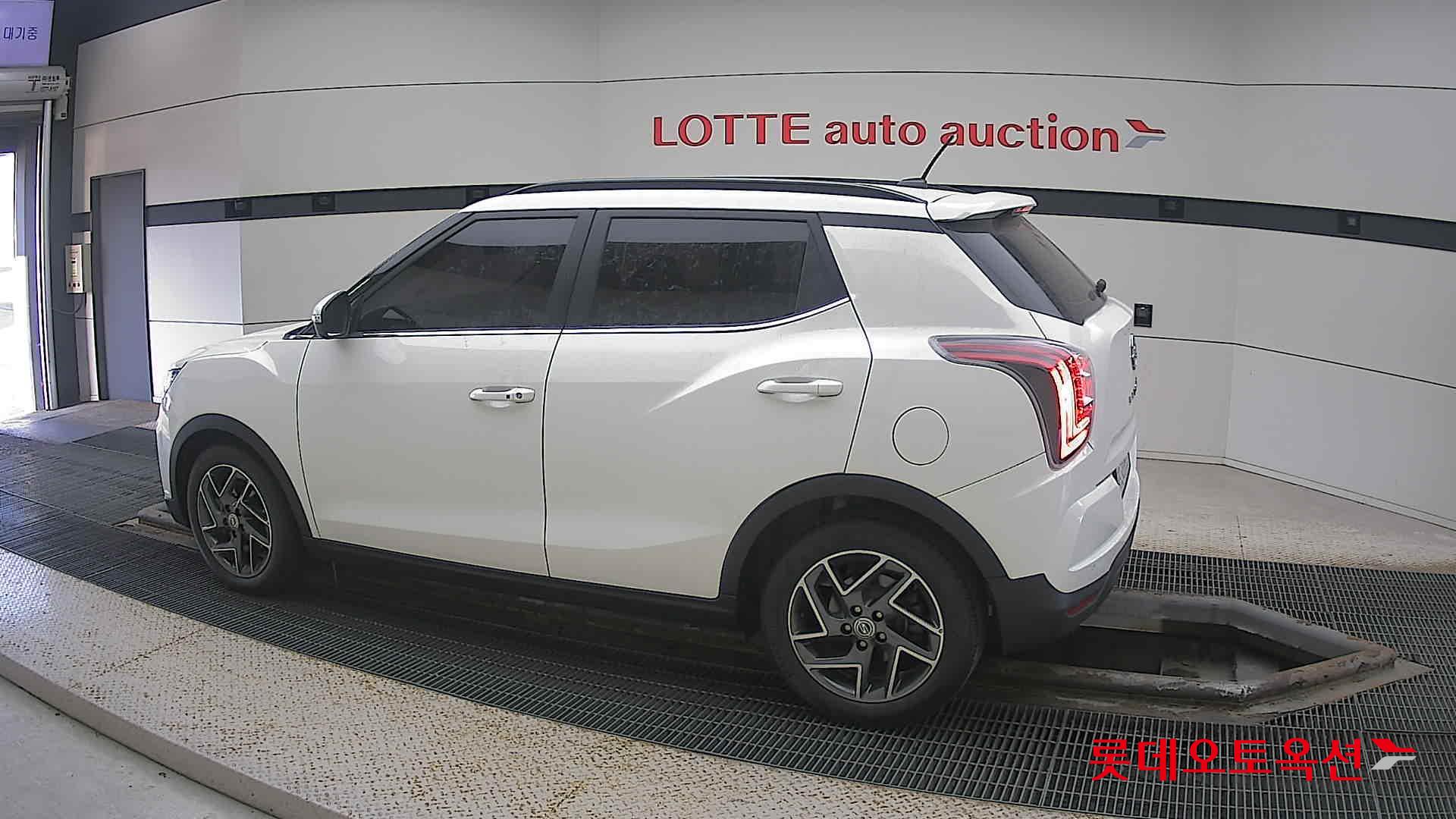 SsangYong Tivoli id 3633689 из Кореи 11