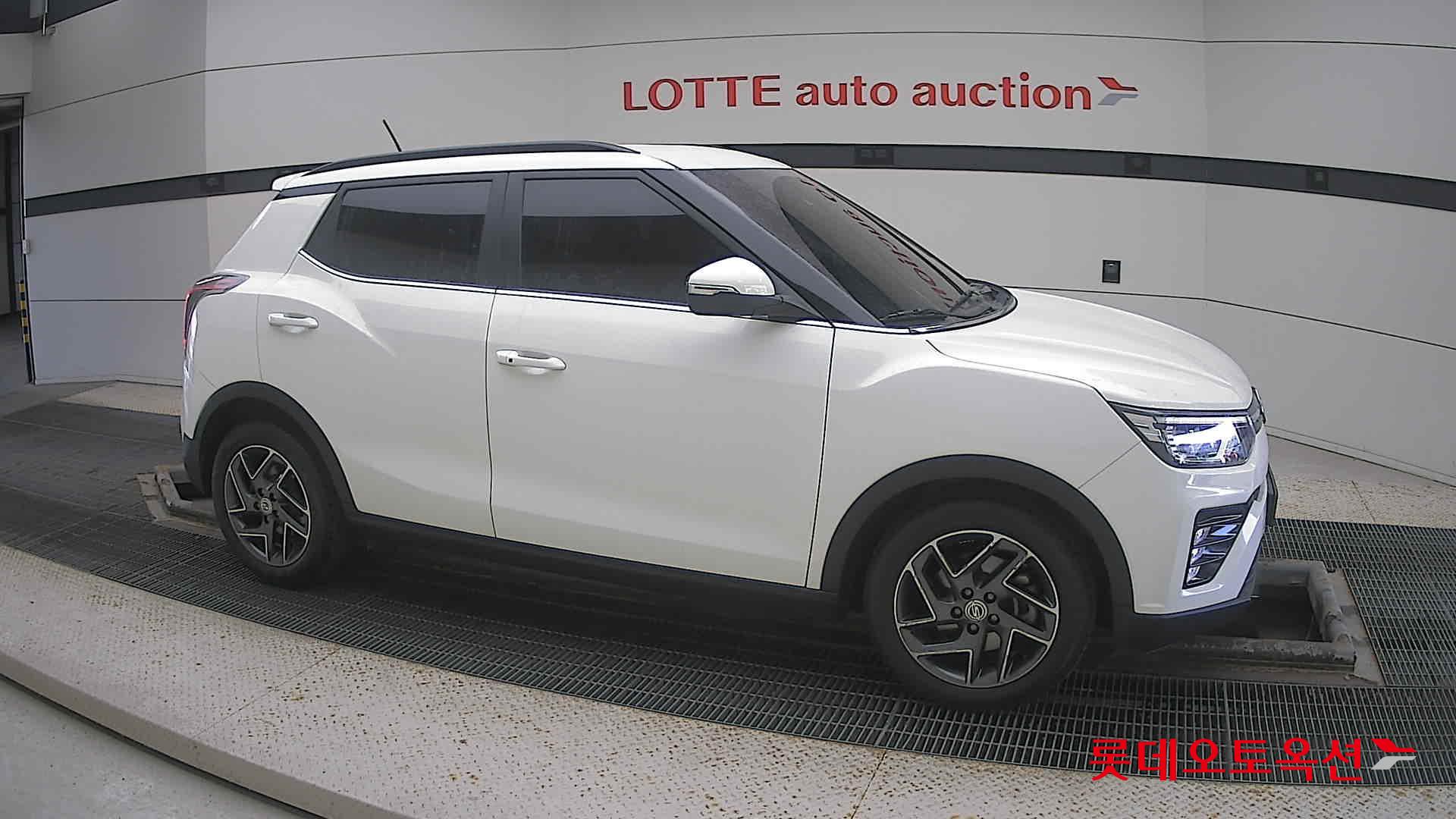 SsangYong Tivoli id 3633689 из Кореи 17