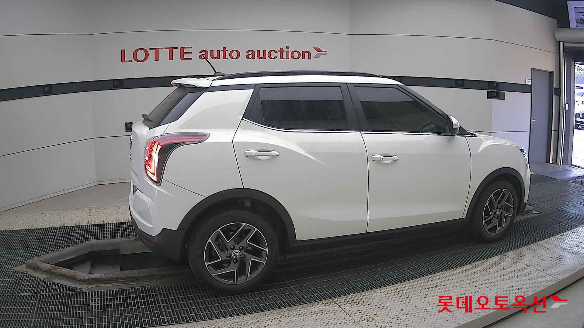 SsangYong Tivoli id 3633689 из Кореи 18