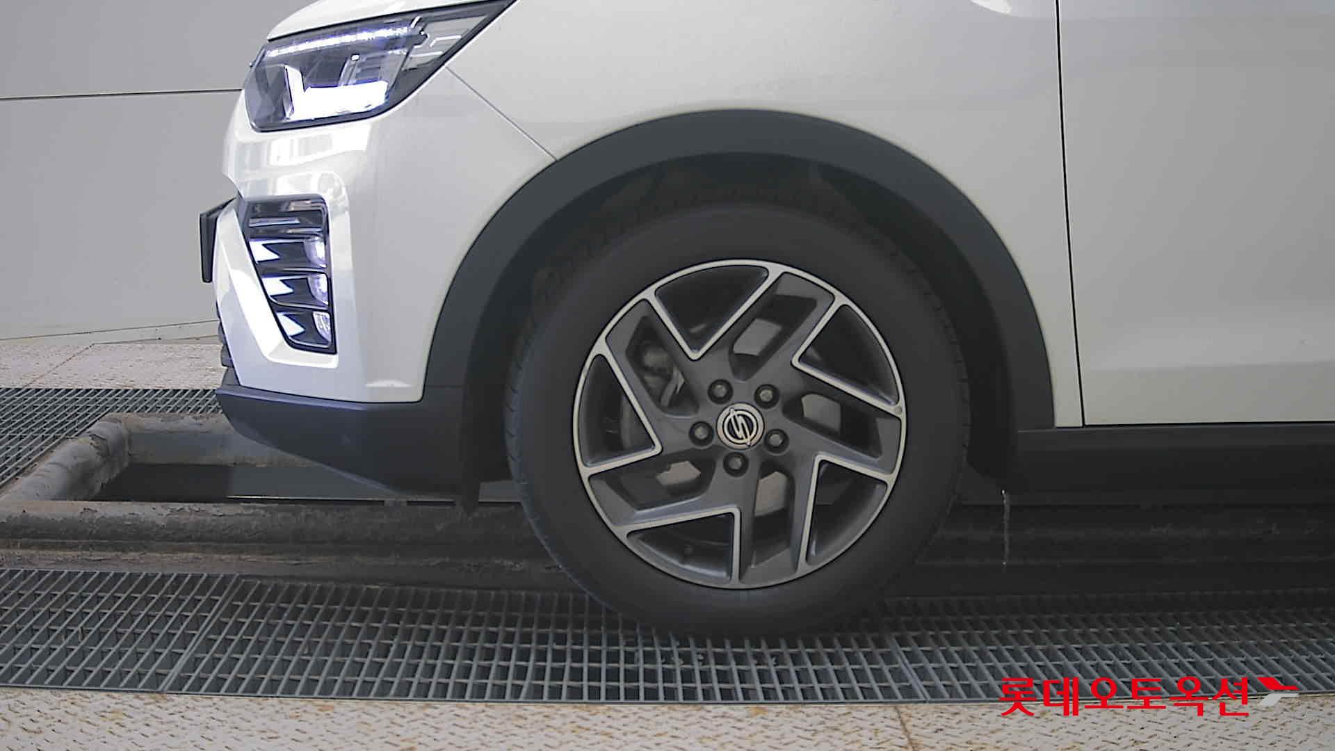 SsangYong Tivoli id 3633689 из Кореи 21