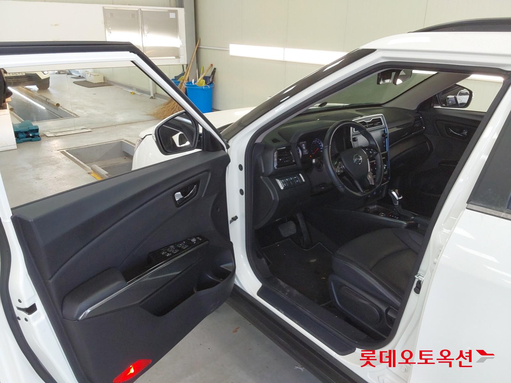 SsangYong Tivoli id 3633689 из Кореи 34