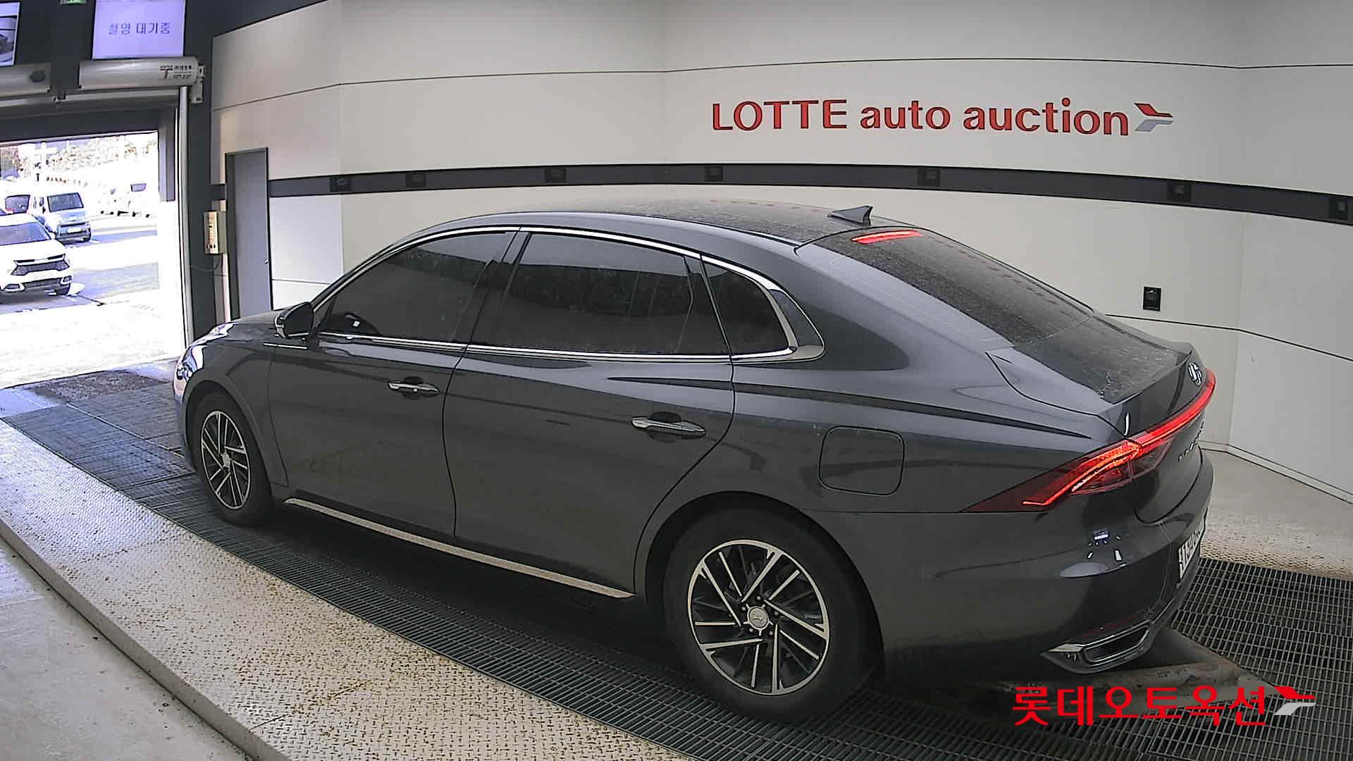 Hyundai Grandeur id 3633557 из Кореи 10