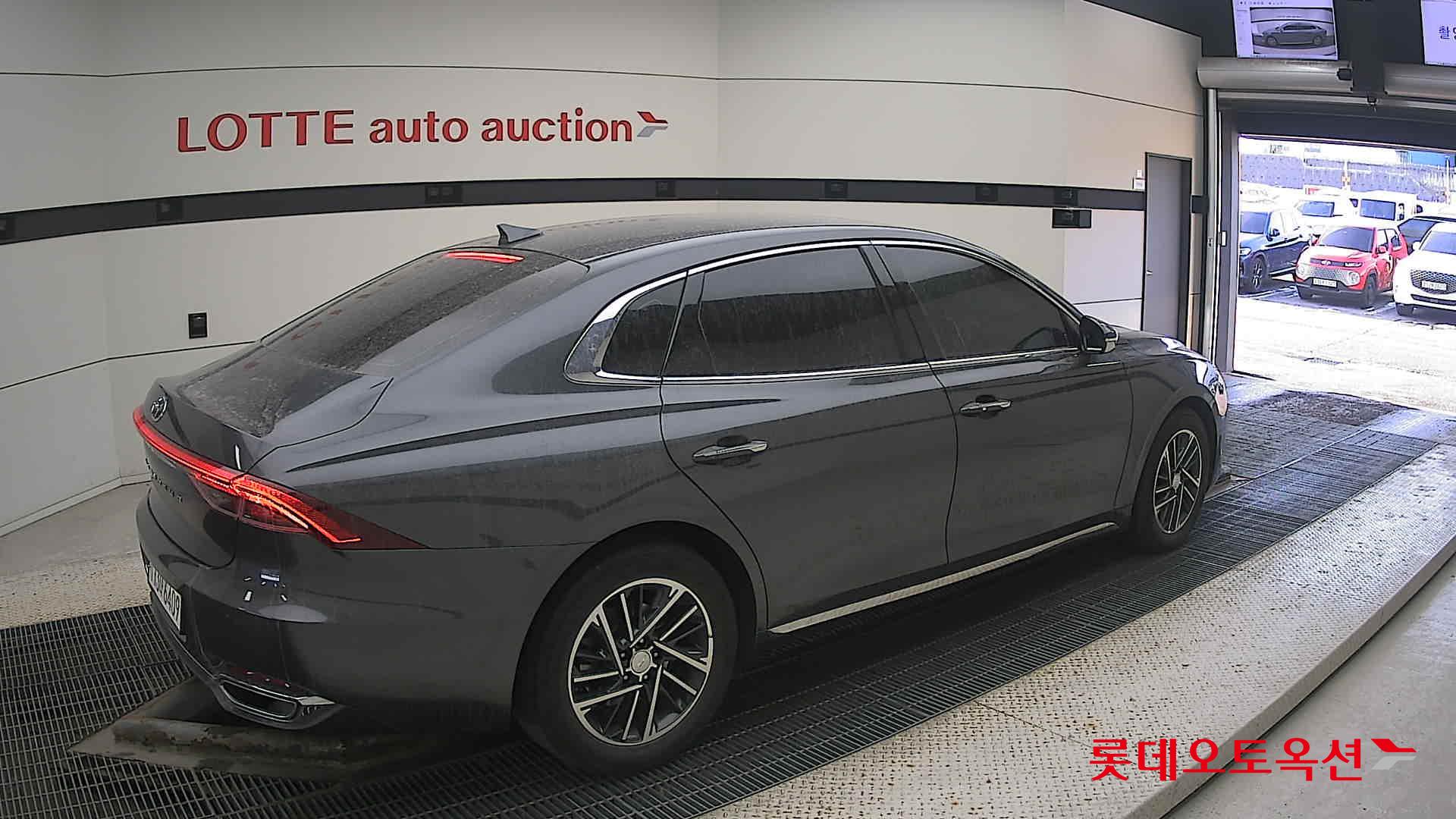 Hyundai Grandeur id 3633557 из Кореи 19