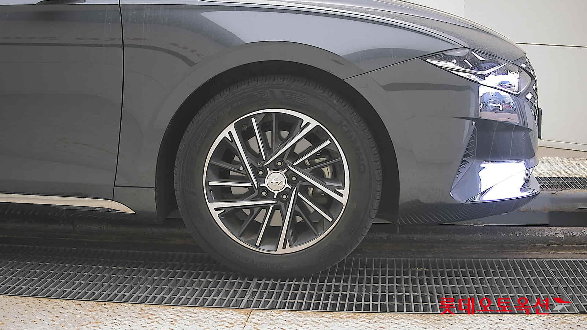 Hyundai Grandeur id 3633557 из Кореи 23