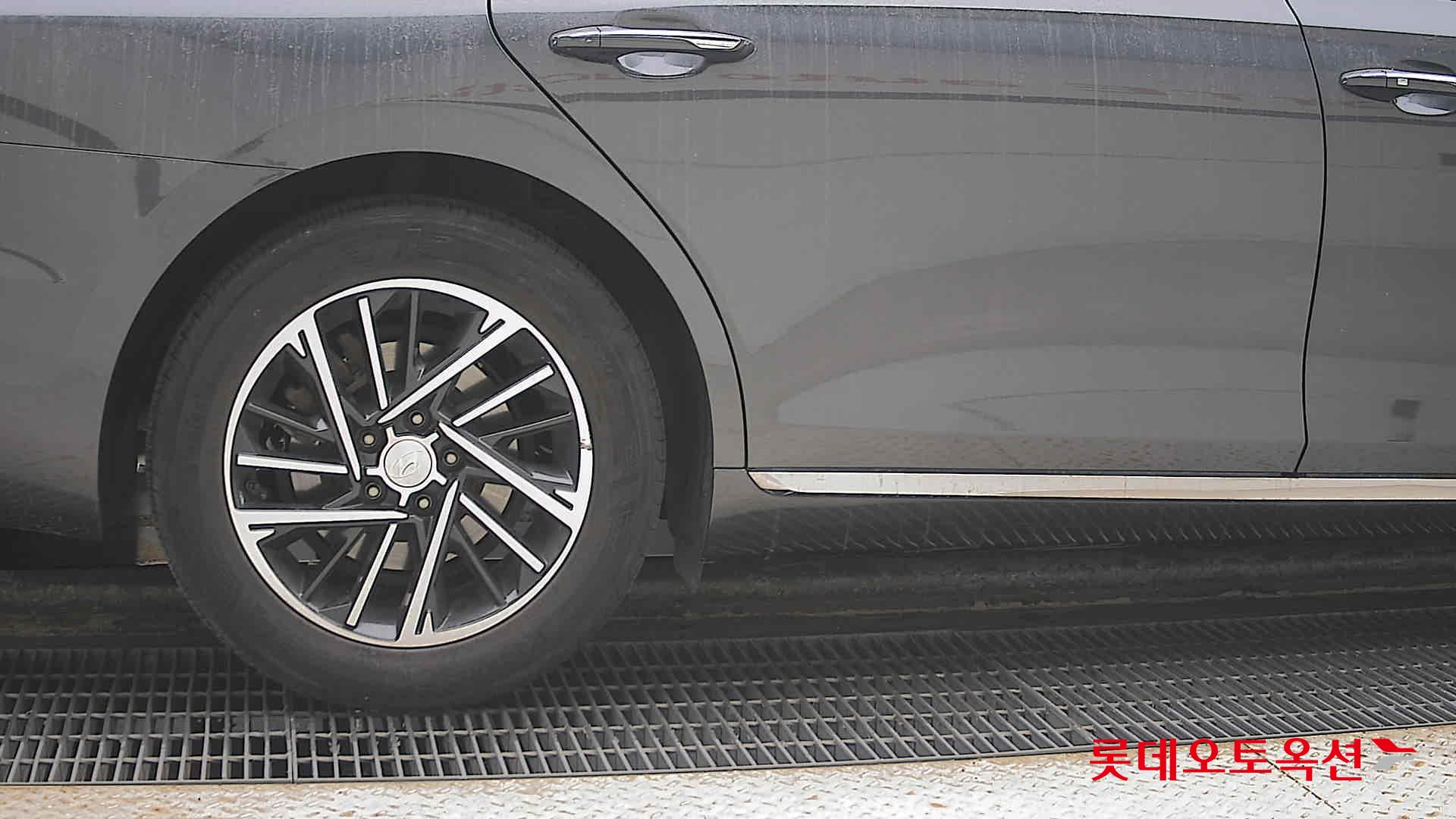 Hyundai Grandeur id 3633557 из Кореи 24