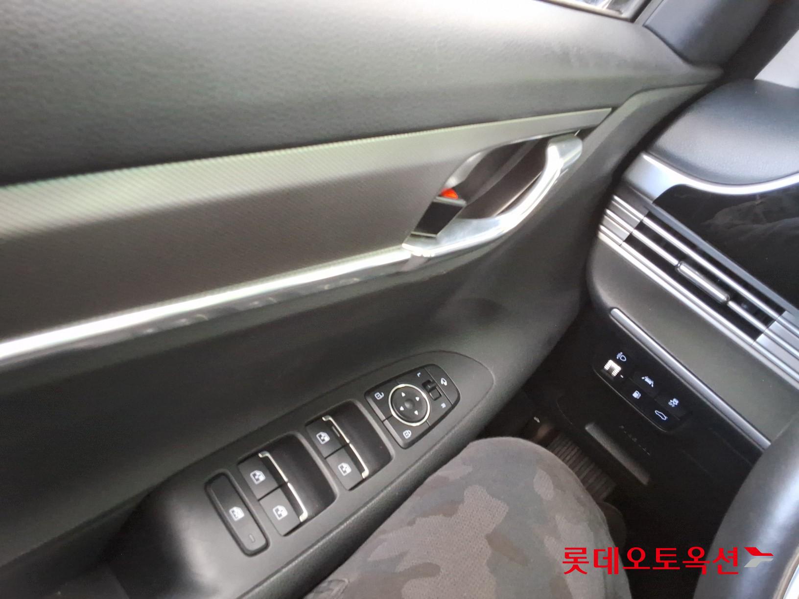 Hyundai Grandeur id 3633557 из Кореи 28