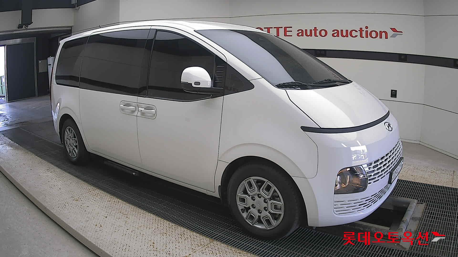 Hyundai Staria id 3633600 из Кореи 16