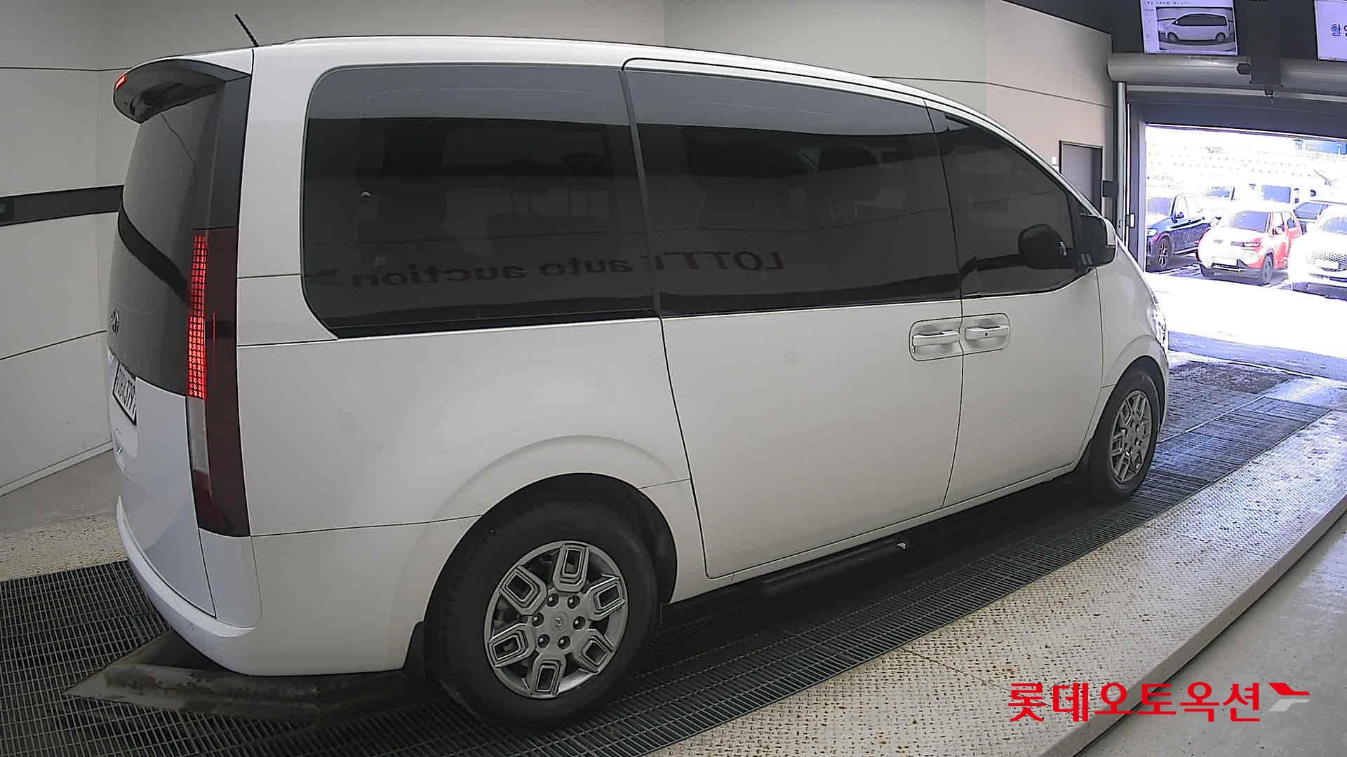 Hyundai Staria id 3633600 из Кореи 19