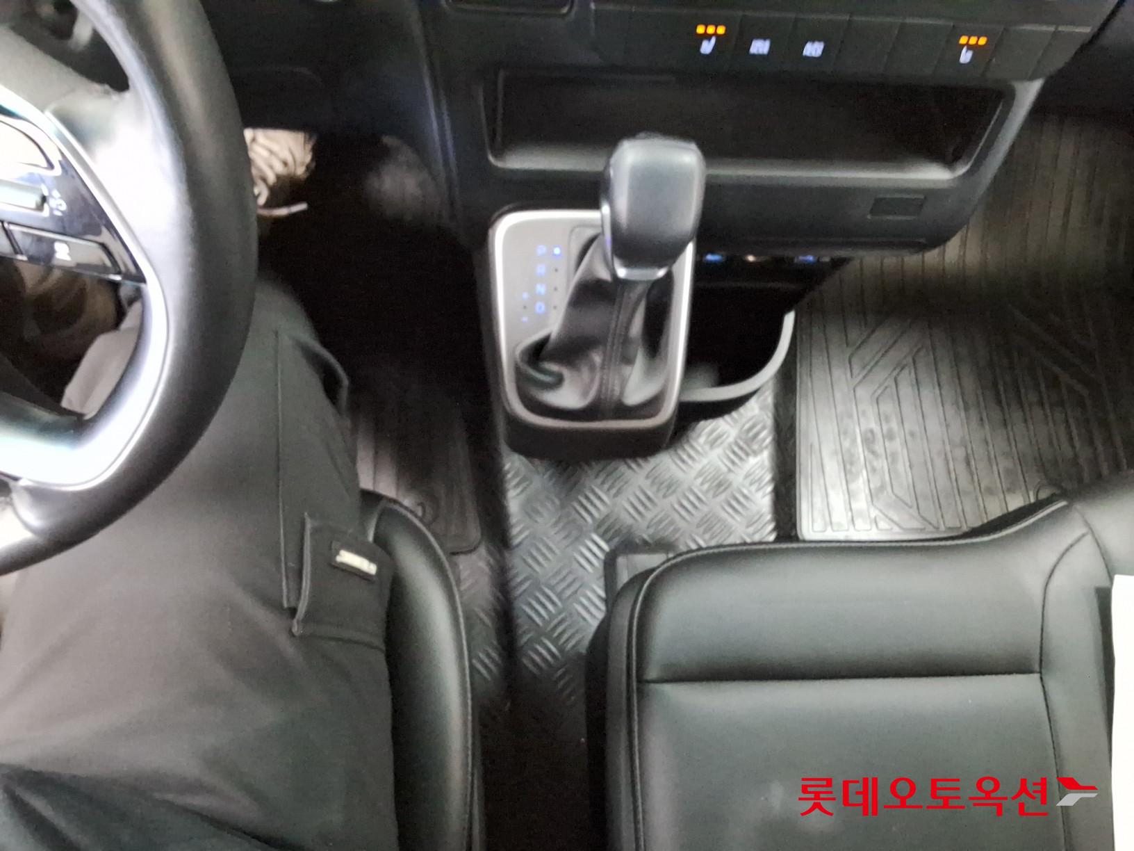 Hyundai Staria id 3633600 из Кореи 33