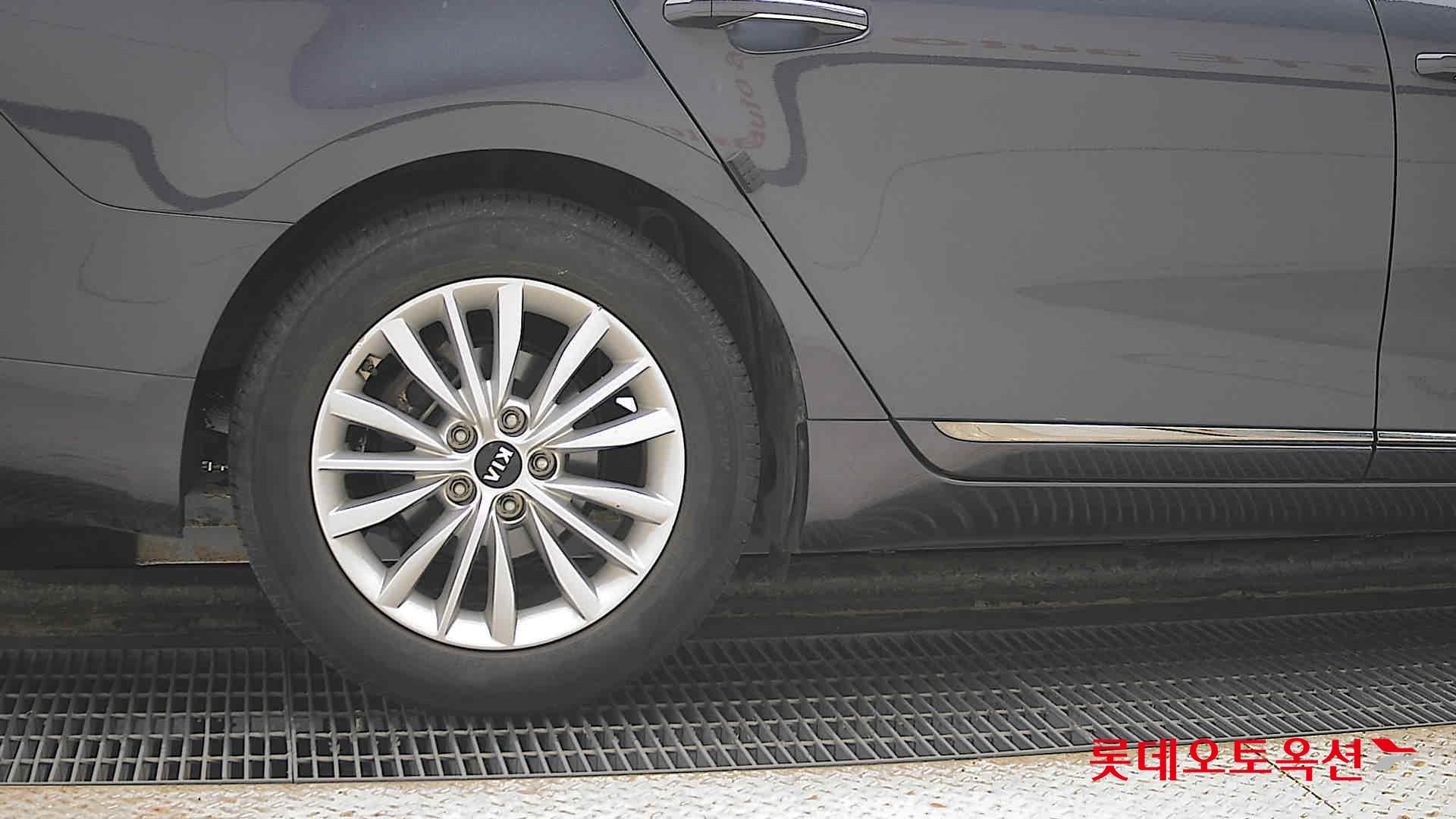 Kia K7 id 3633628 из Кореи 24