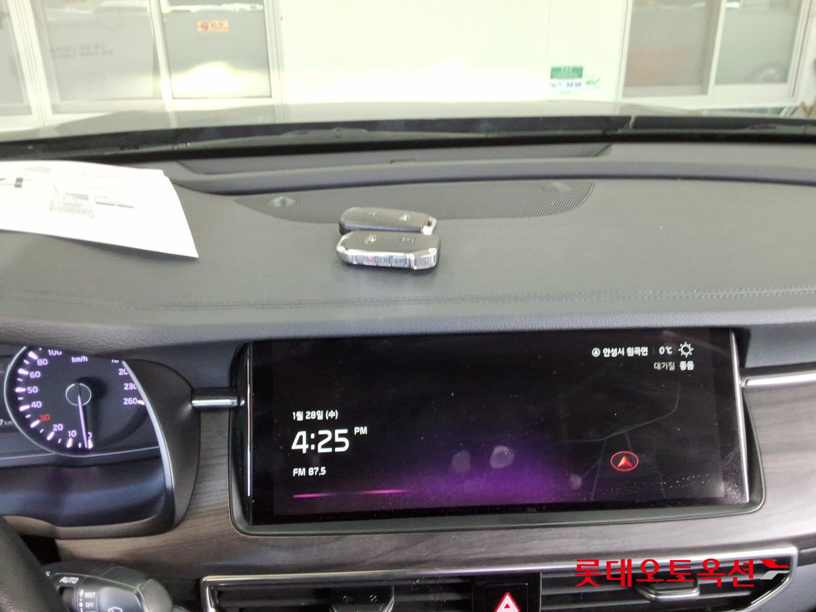 Kia K7 id 3633628 из Кореи 30