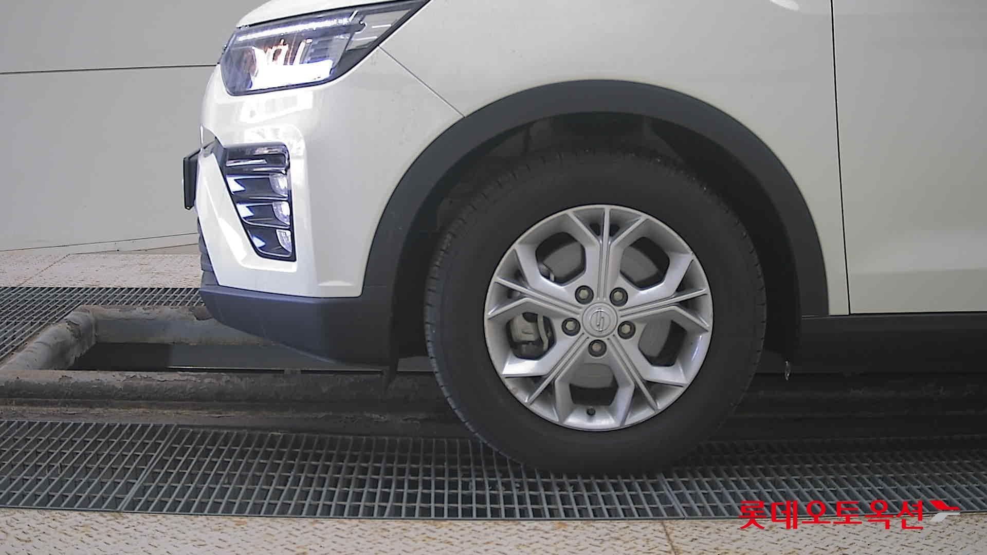 SsangYong Tivoli id 3633685 из Кореи 21