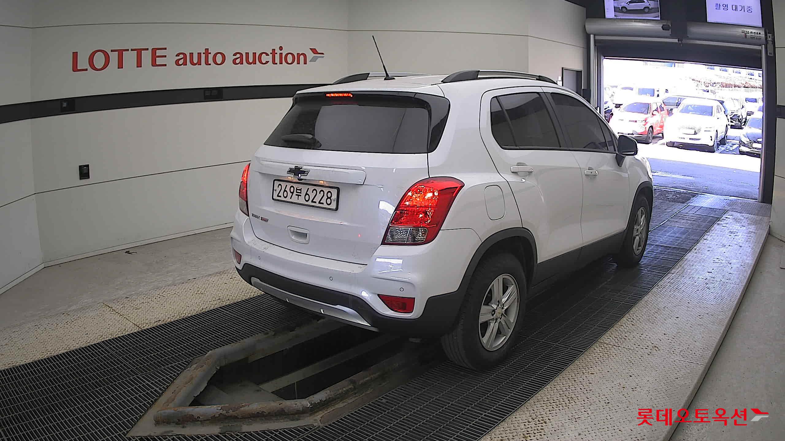 Korea G M Trax 1.4 2021 Snow White Pearl (optional) из Кореи, фото 4