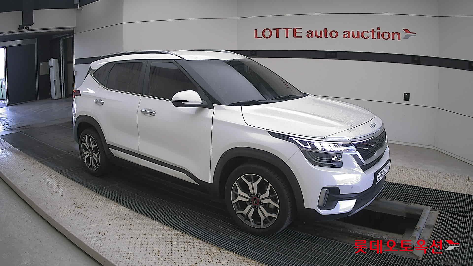 Kia Seltos id 3633619 из Кореи 16