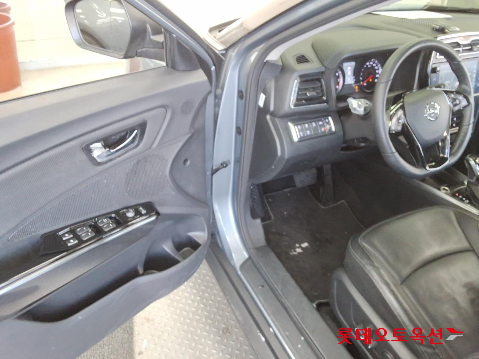 SsangYong Tivoli id 3628871 из Кореи 35