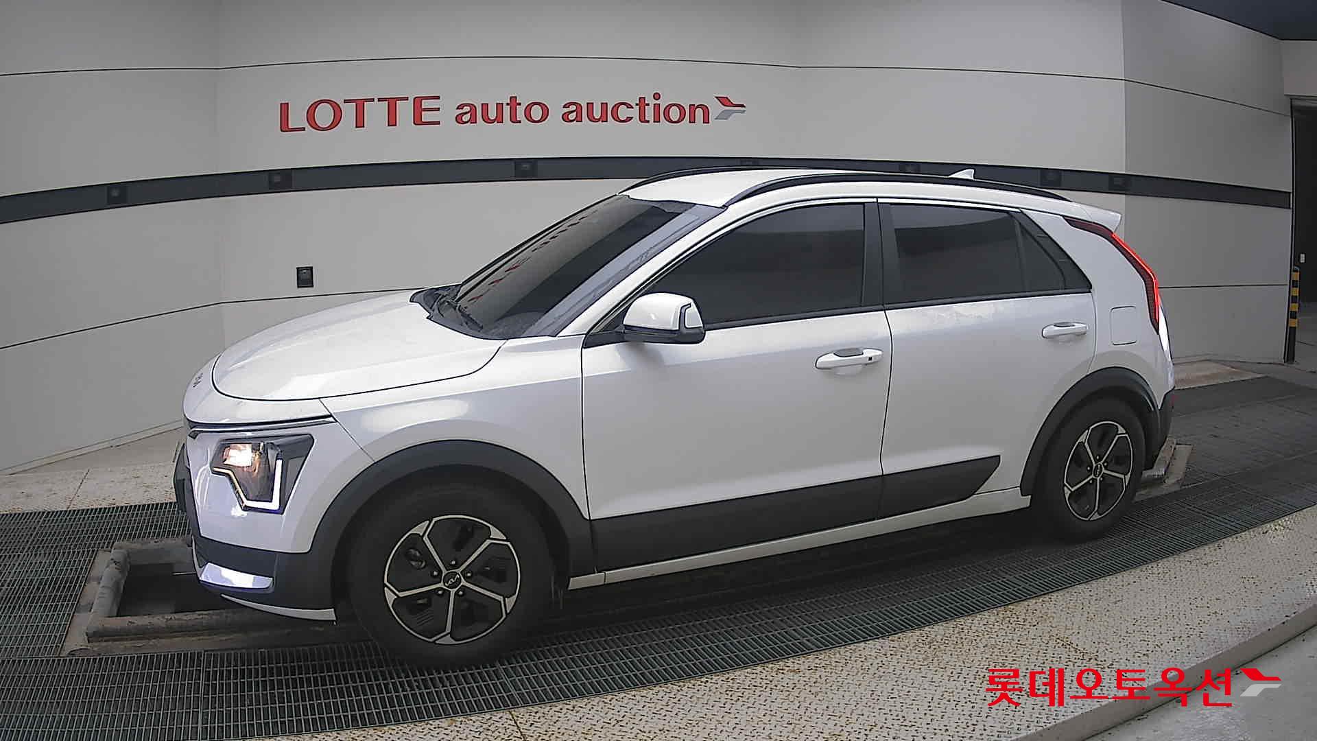 Kia Niro Hybrid id 3628815 из Кореи 12