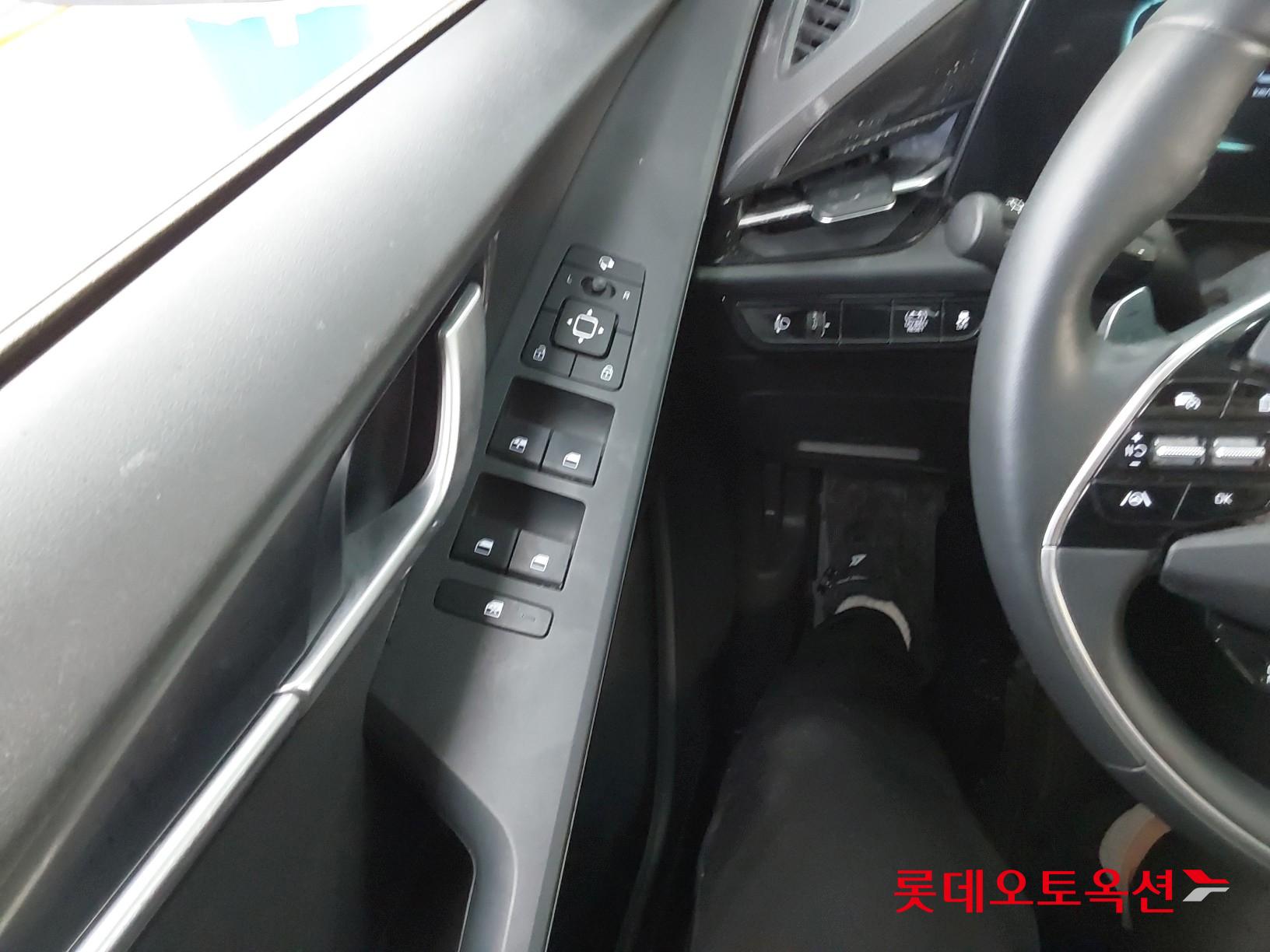 Kia Niro Hybrid id 3628815 из Кореи 28