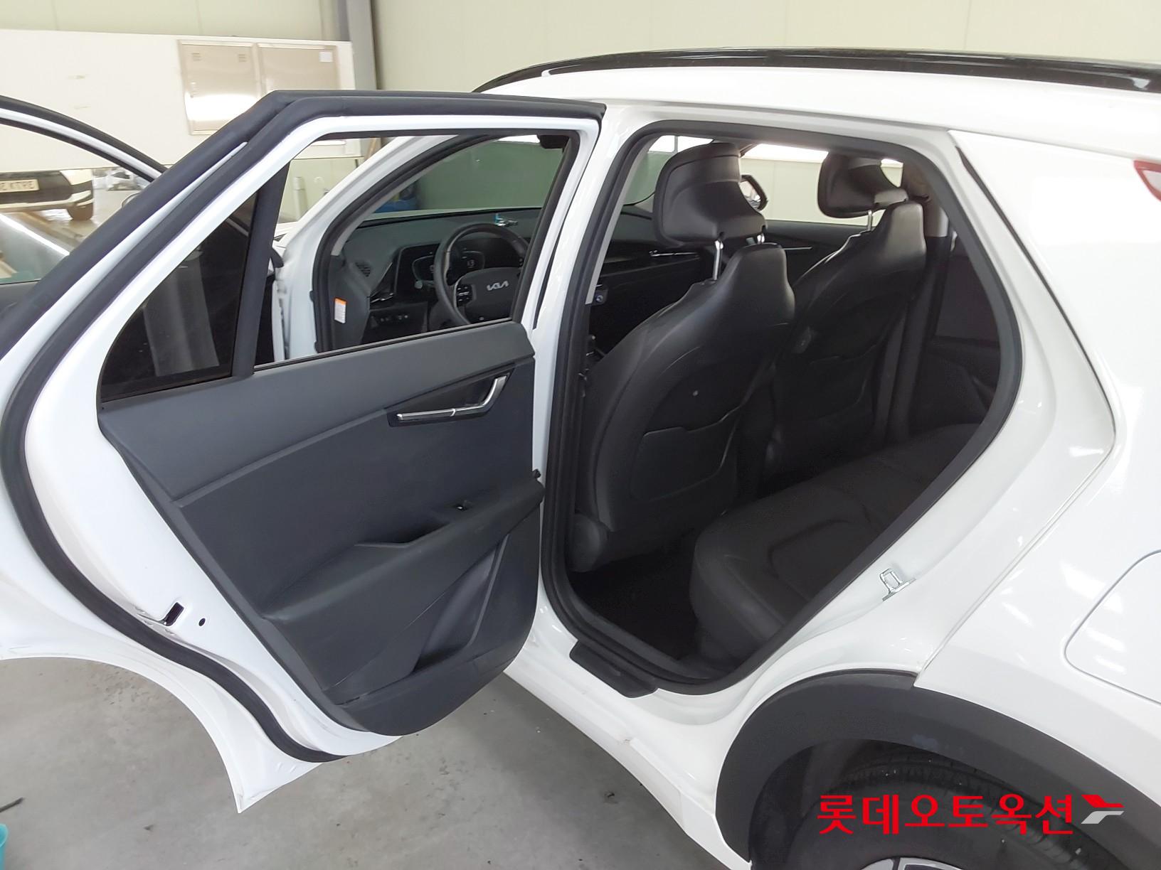 Kia Niro Hybrid id 3628815 из Кореи 36