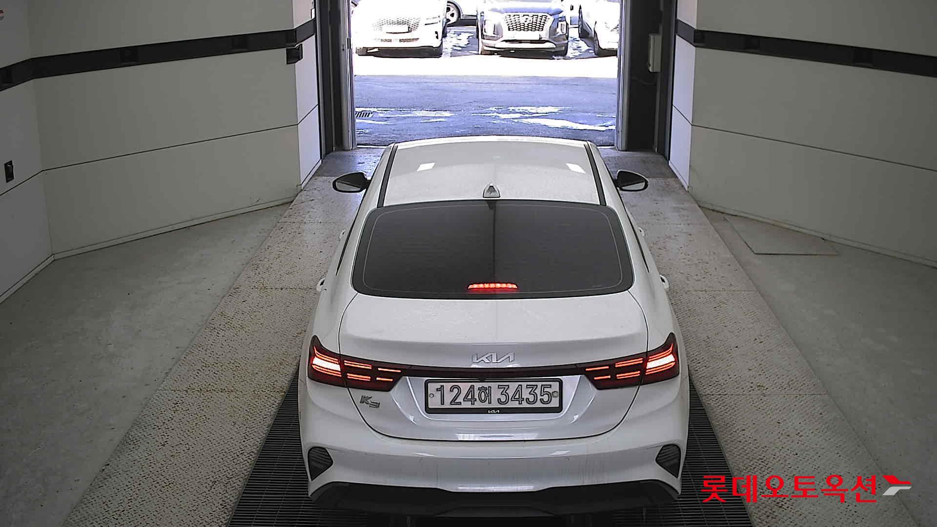 Kia K3 2022 Snow White Pearl (optional) из Кореи, фото 5