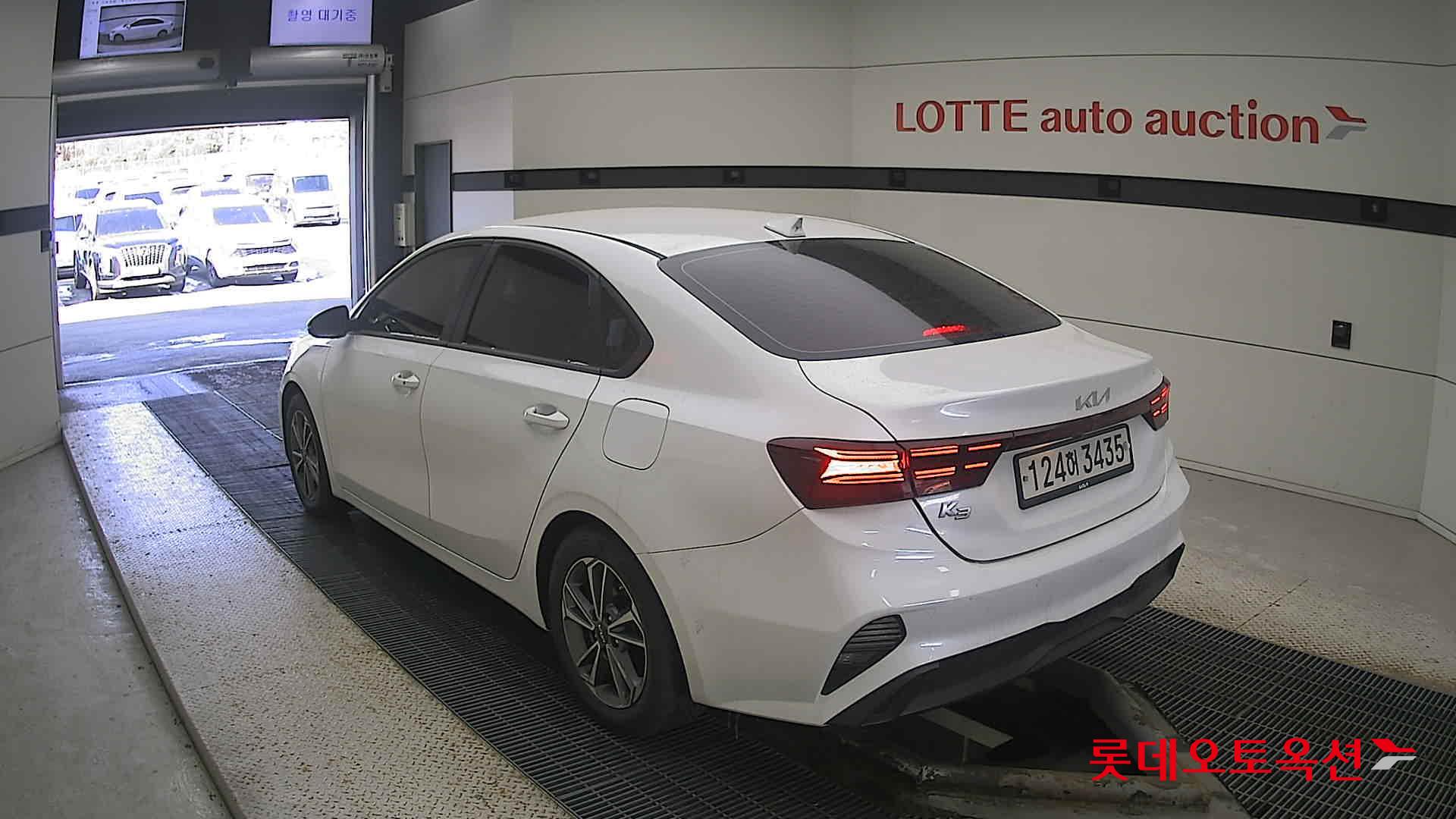 Kia K3 2022 Snow White Pearl (optional) из Кореи, фото 6