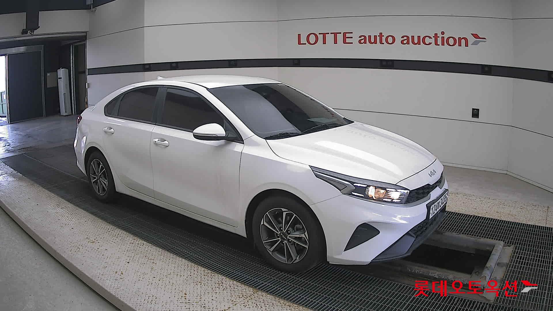 Kia K3 id 3628828 из Кореи 16