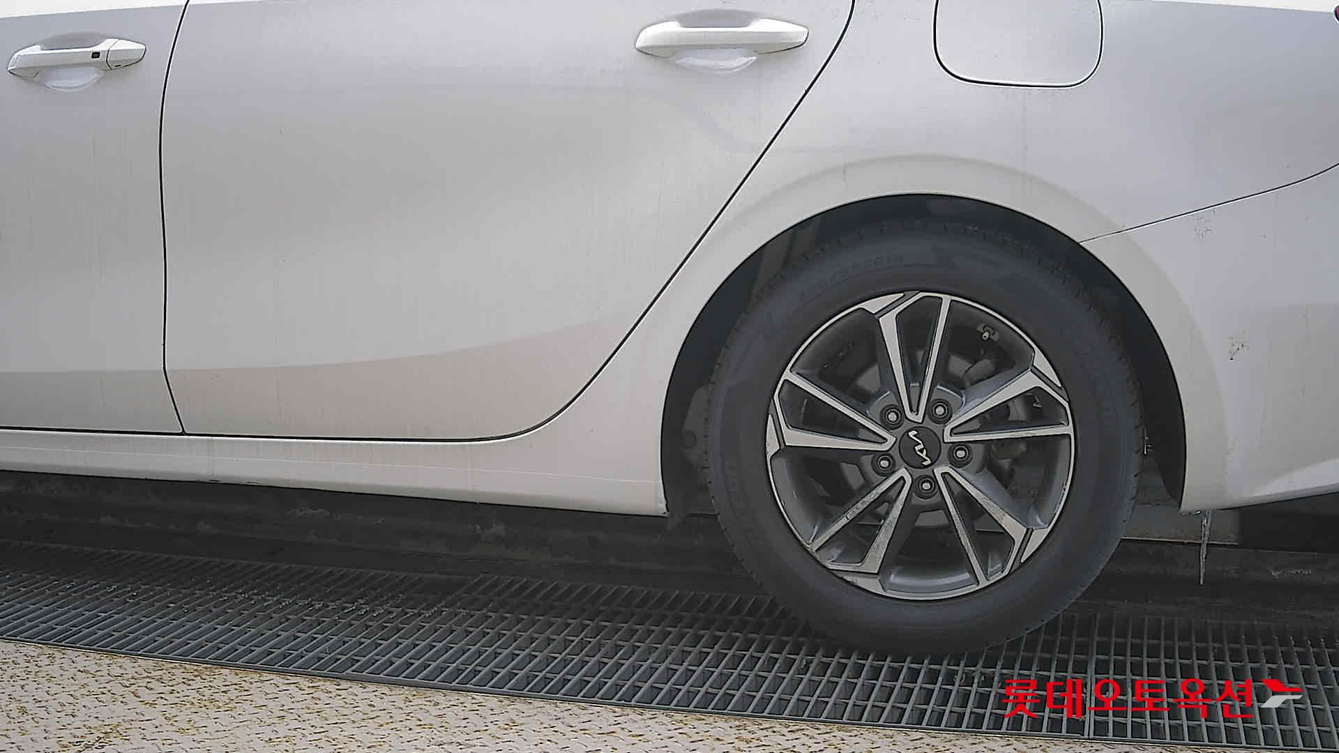 Kia K3 id 3628828 из Кореи 22