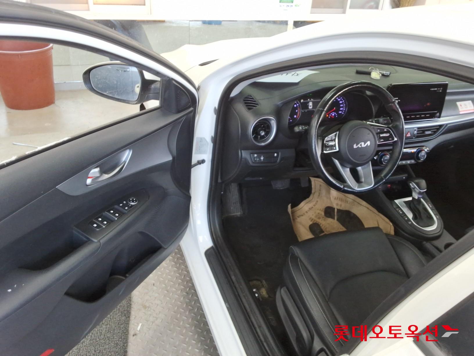 Kia K3 id 3628828 из Кореи 35