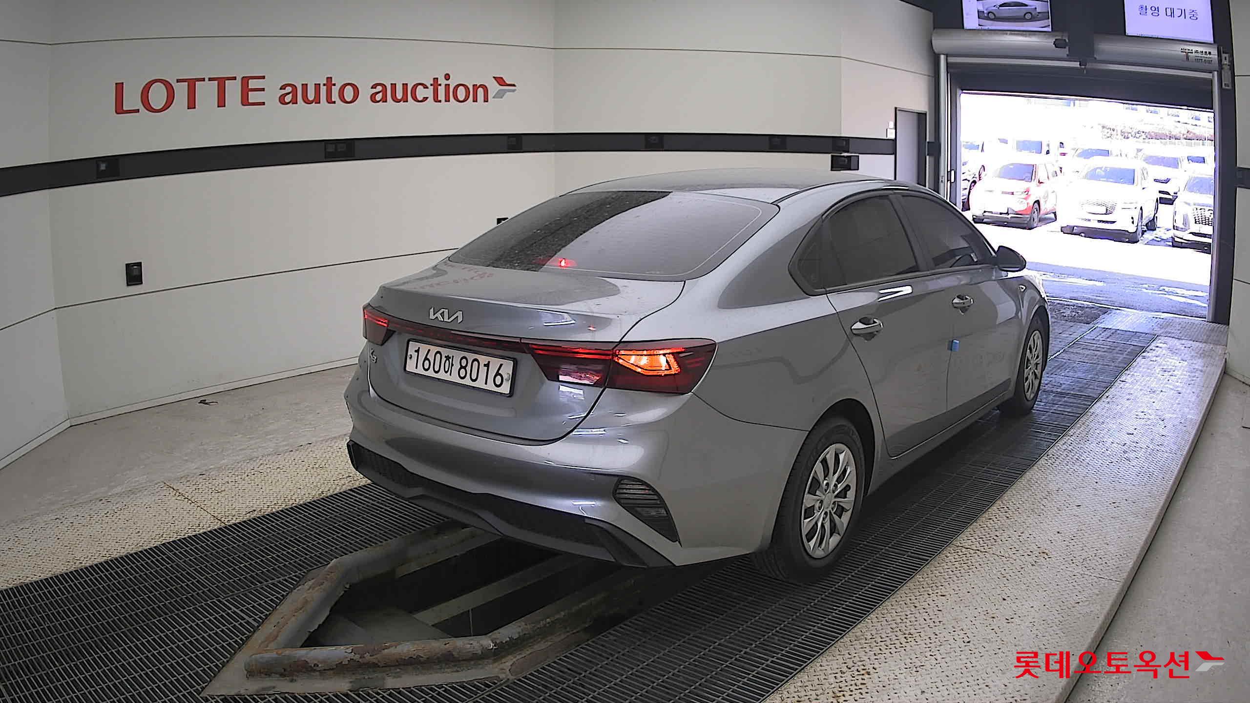 Kia K3 2022 Steelgray из Кореи, фото 4