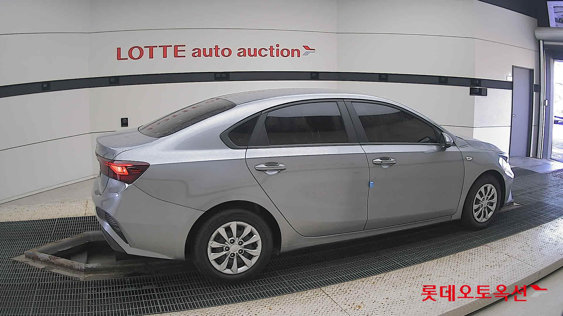 Kia K3 id 3628846 из Кореи 18