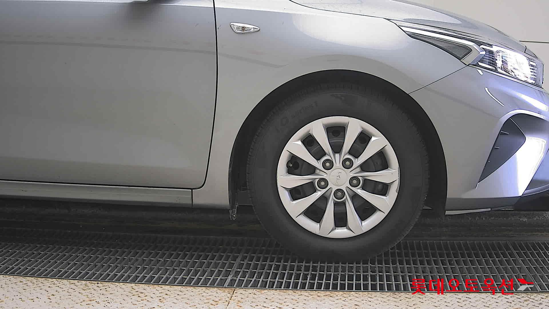 Kia K3 id 3628846 из Кореи 23