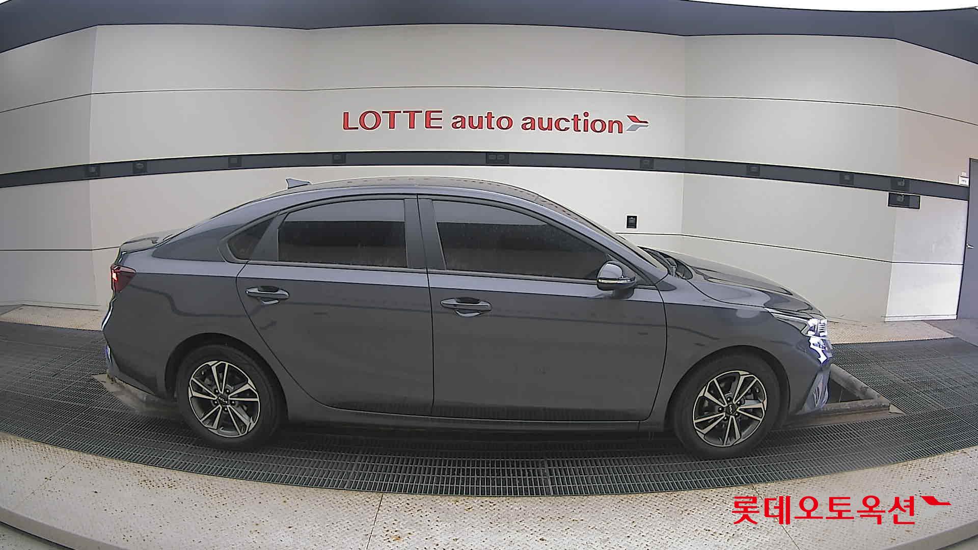 Kia K3 2022 Platinium Graphite из Кореи, фото 3