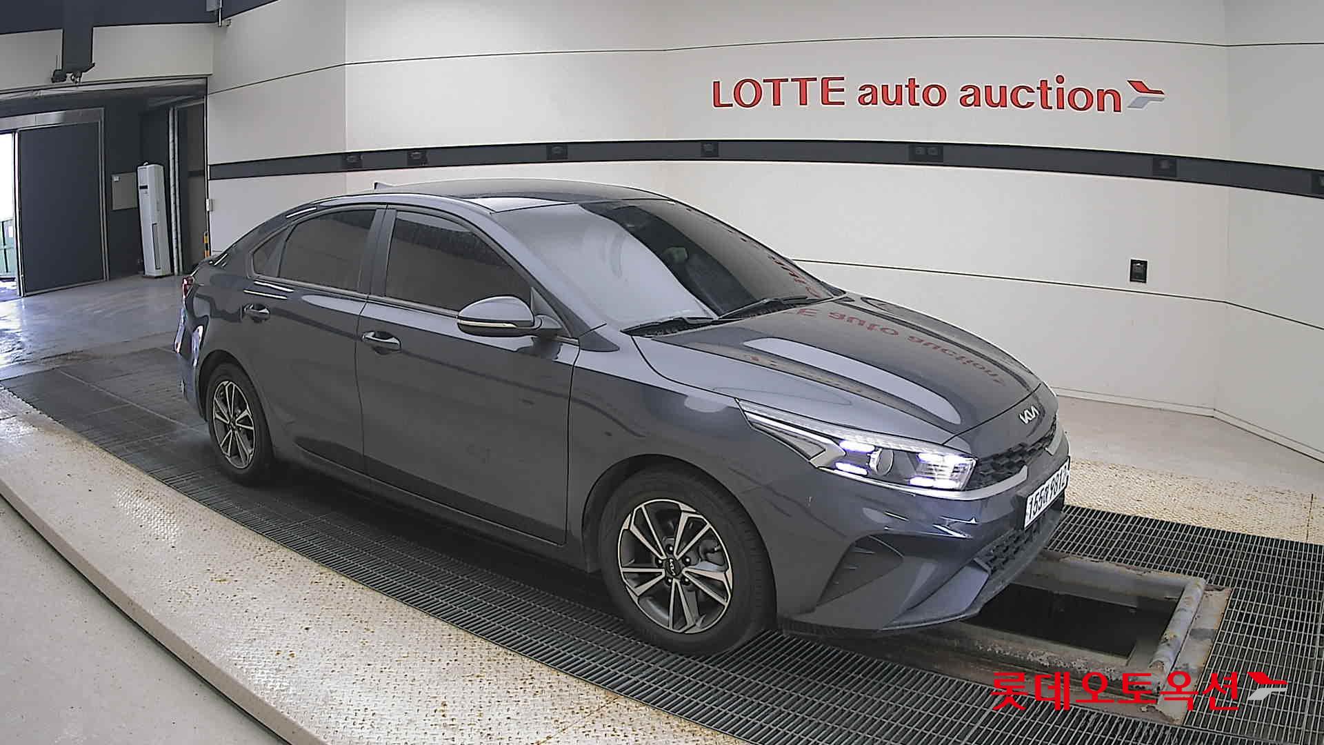 Kia K3 id 3628766 из Кореи 16