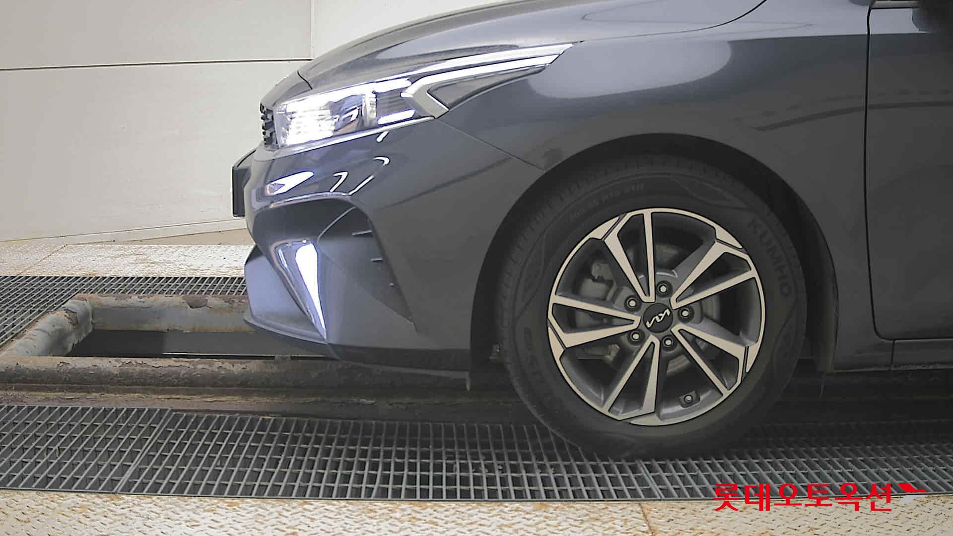 Kia K3 id 3628766 из Кореи 21