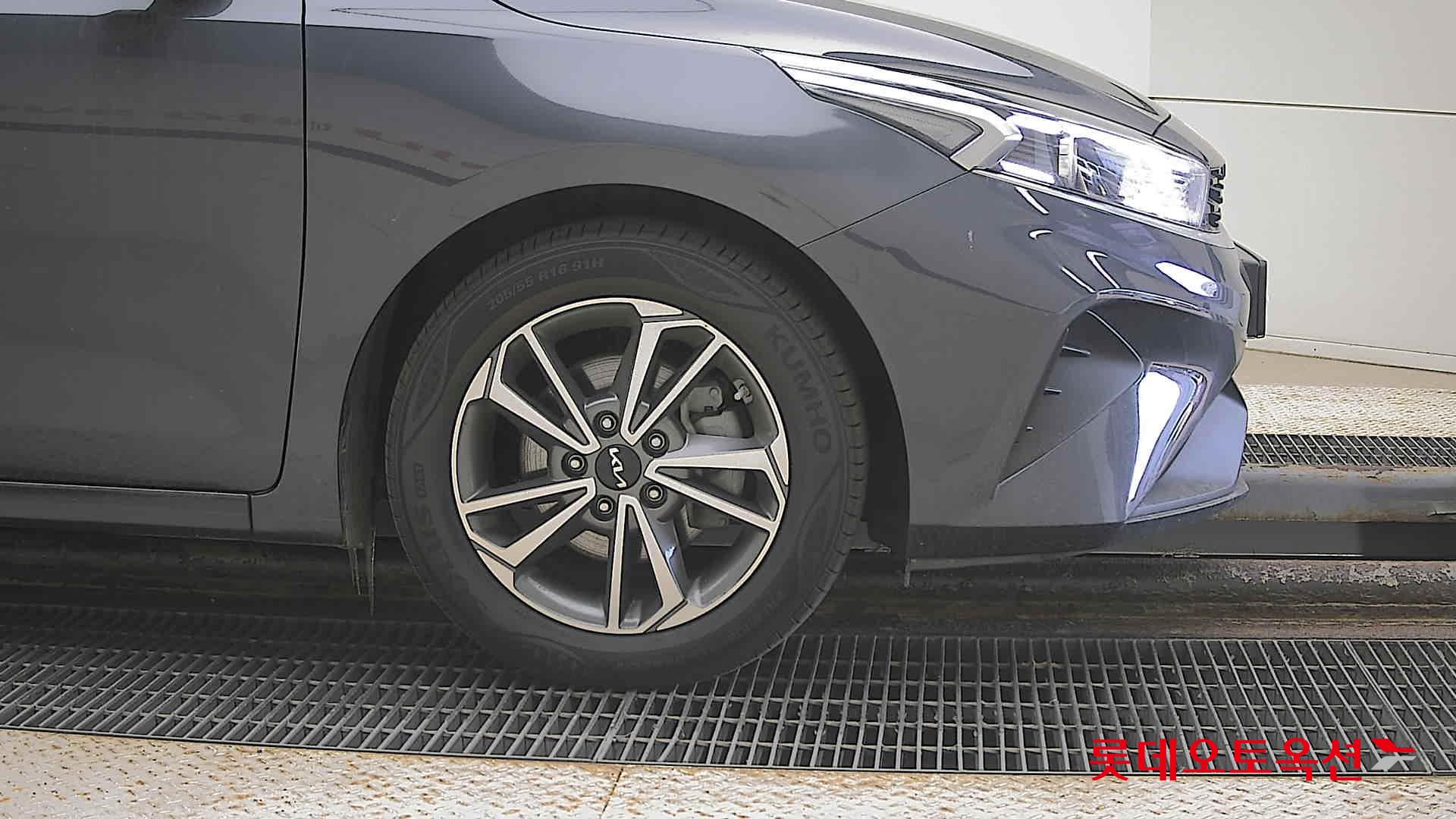 Kia K3 id 3628766 из Кореи 23