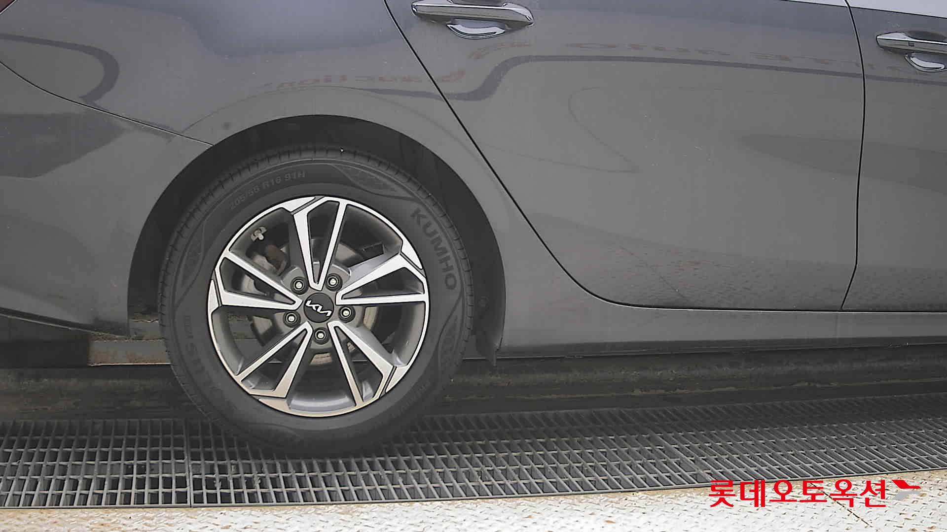 Kia K3 id 3628766 из Кореи 24