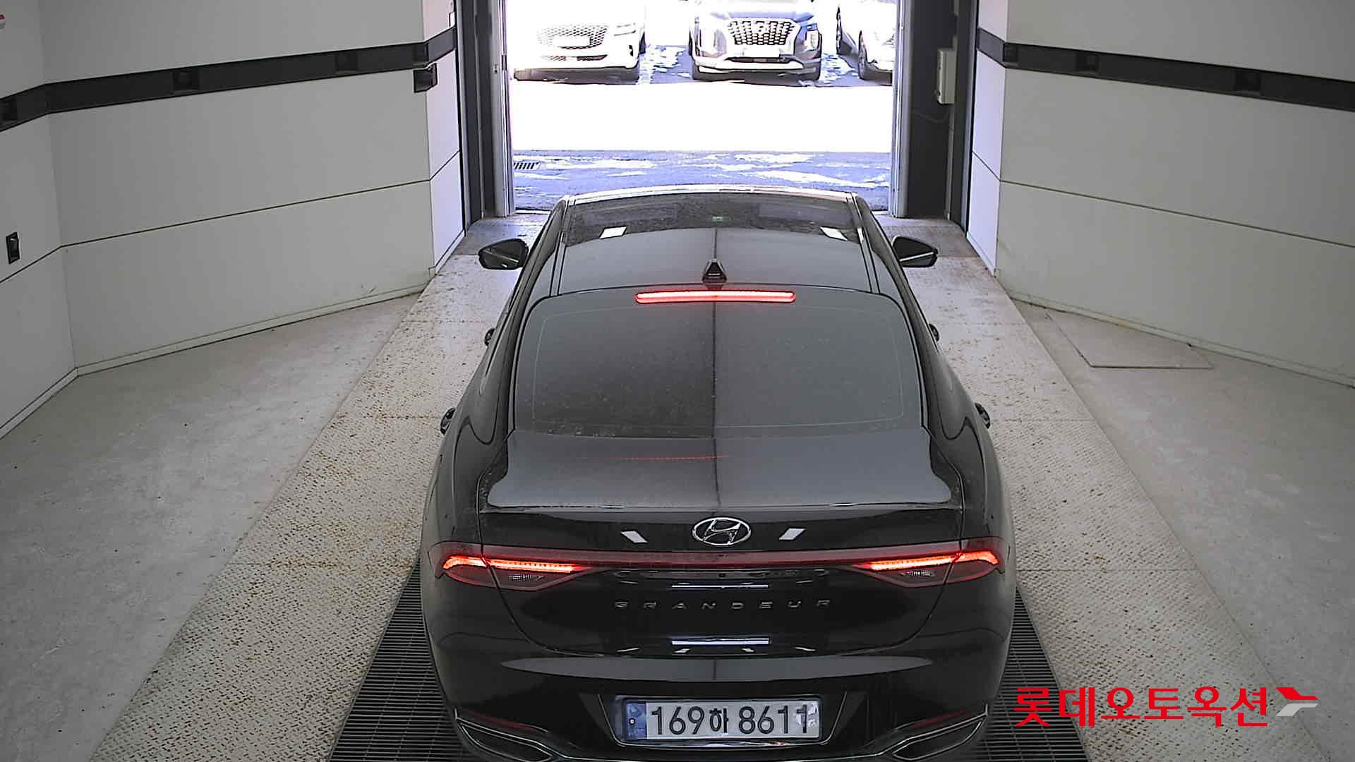 Hyundai Grandeur 2022 Midnight Black Pearl из Кореи, фото 5