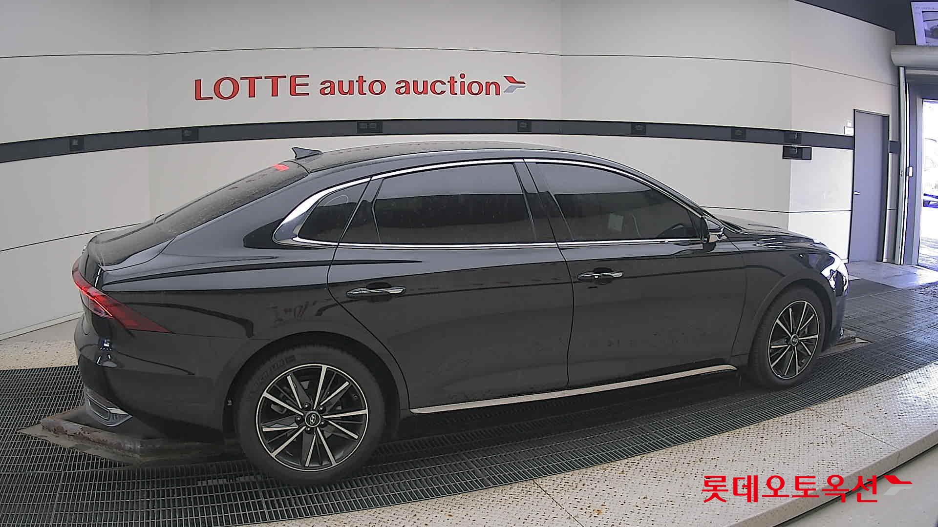 Hyundai Grandeur id 3628746 из Кореи 18