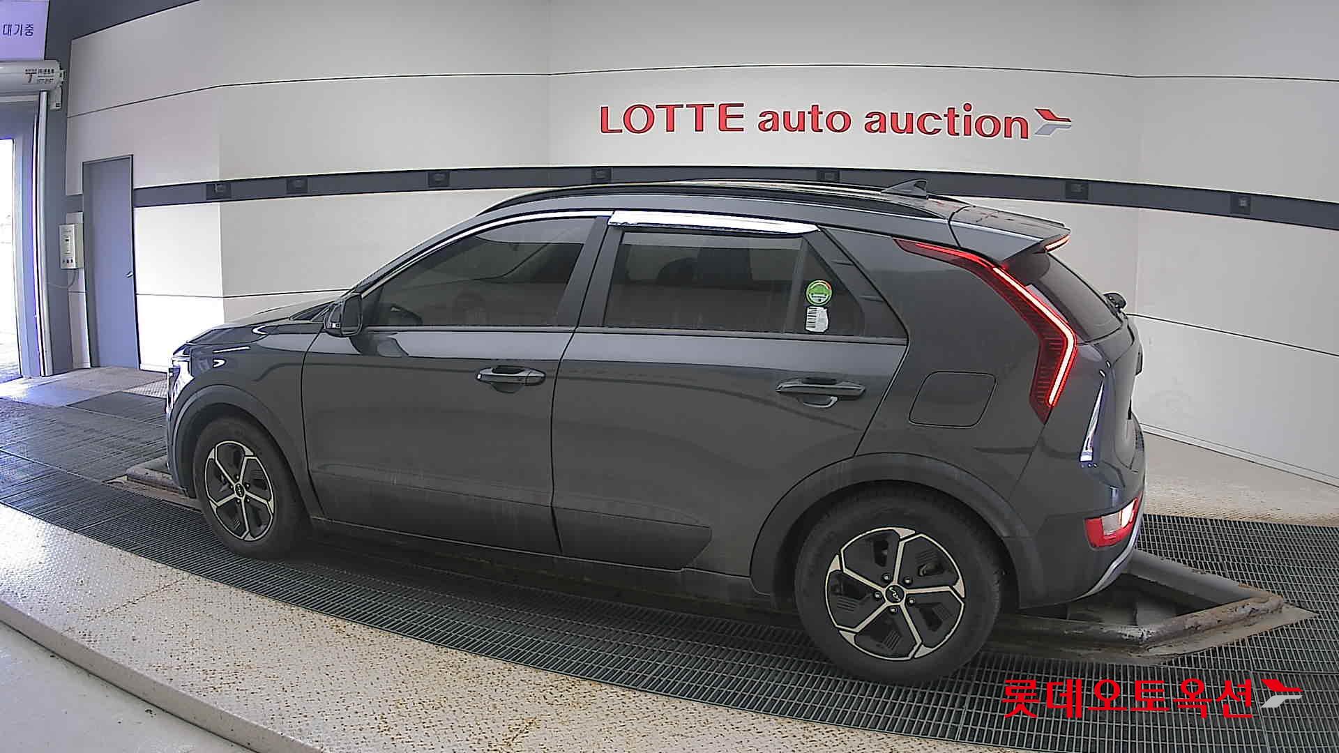 Kia Niro Hybrid id 3628831 из Кореи 11