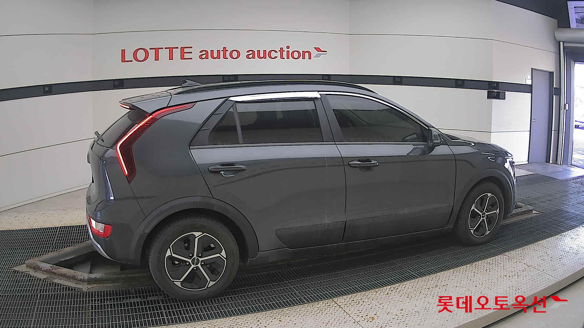 Kia Niro Hybrid id 3628831 из Кореи 18